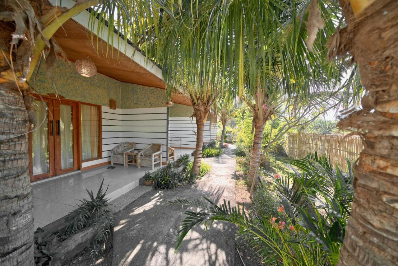 Begadang Hotel Gili Air Exterior foto