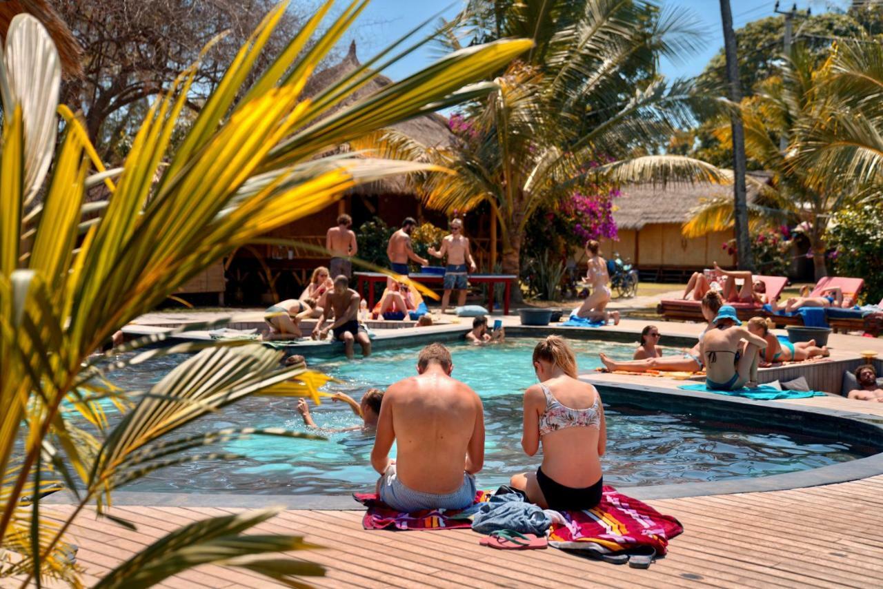 Begadang Hotel Gili Air Exterior foto